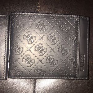 Mens Guess Wallets